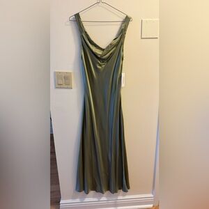 Reformation Bryn Silk Sress - Artichoke Size 4
